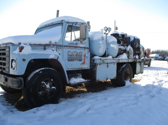 1979 INTERNATIONAL 1855 SERVICE TRUCK