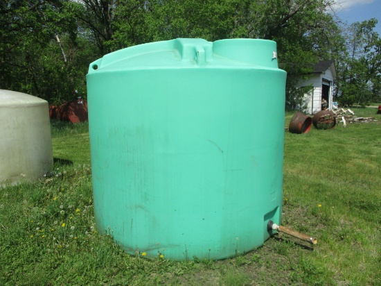1500 GAL. POLY TANK