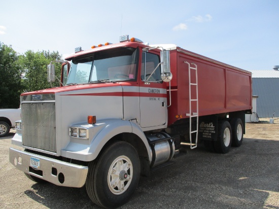 1987 White Volvo T.S. w/ 18" Crysteel Box & Hoist