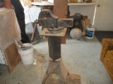 Columbian Pedestal Vise