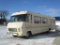 1986 WINNEBAGO CHIEFTAN 33 CHEVY MOTOR HOME