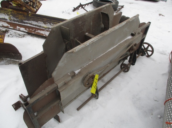 DOUBLE CHAFF SPREADER FOR 9600 JD