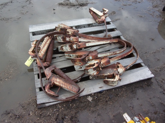 PALLET OF 10 IHC CULTIVATOR SHANK UNITS