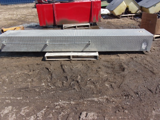 SIDE MT TOOL BOX