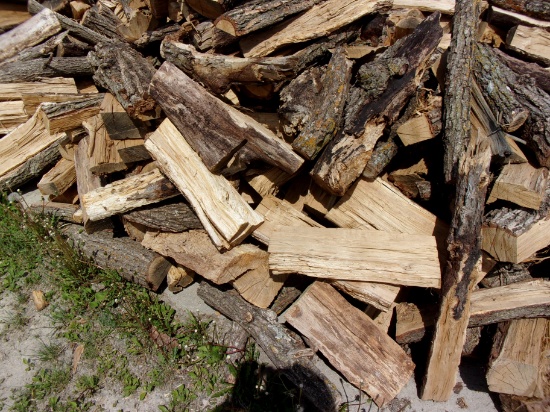 PILE OF SPLIT WOOD  OAK