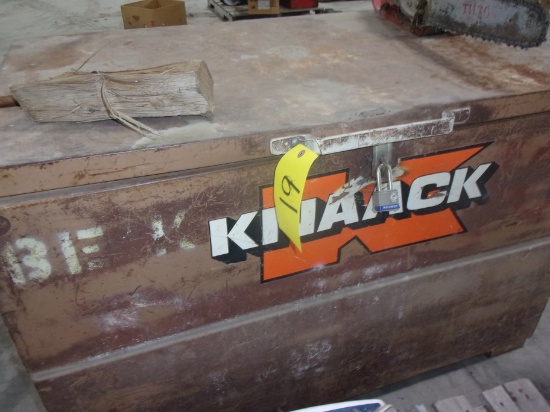 LARGE KNACK TOOL BOX