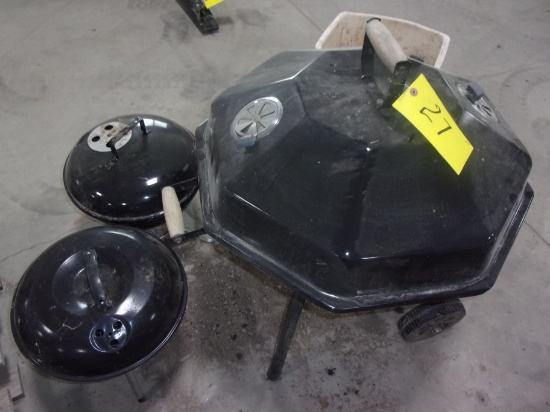 3 BBQ GRILLS