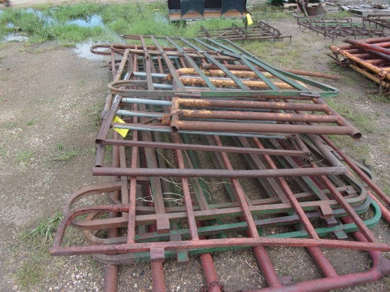 4-10' CATTLE PANELS; MISC GATES