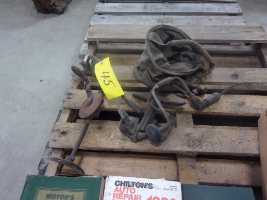 OLD STUFF- HORSE FEEDER, 2 BRACES, VISE, WRENCH, BREAST DRILL CHILTON 1985  MOTORS TRUCK REPAIR