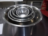8- 4 CUP - 8 QT STAINLESS STEEL BOWLS