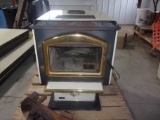 NAPOLEAN WOOD STOVE #1400, MFG BARRIE ONTARIO, CANADA
