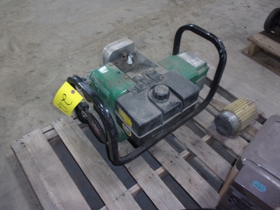 COLEMAN 4000 WATT GAS GENERATOR