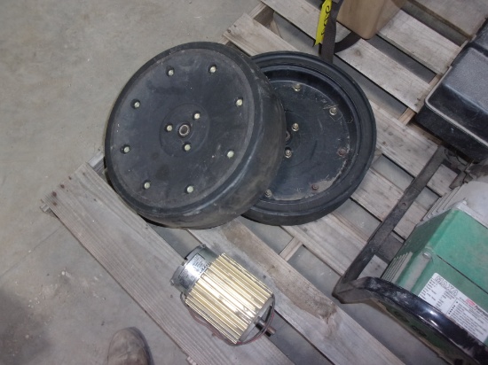 2-GUAGE WHEELS, UNUSED