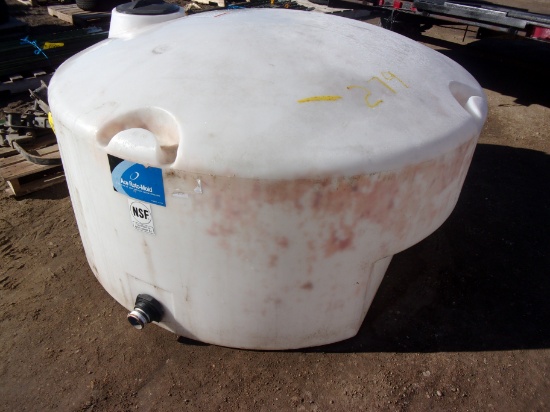 250 GAL PICKUP WATER TANK