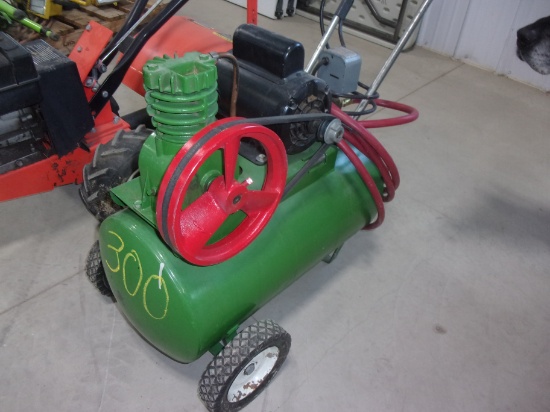 20 GAL PORTABLE AIR COMPRESSOR