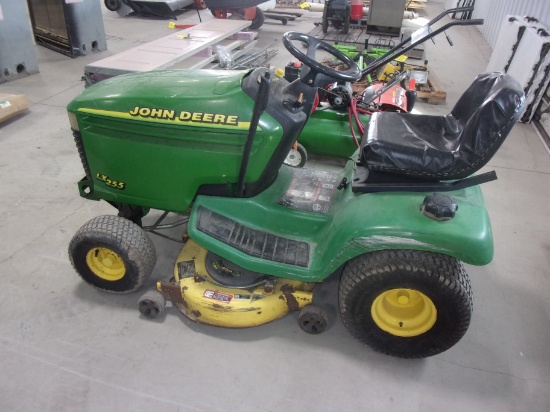 36" J.D. LX 255 MOWER, runs, needs new battery