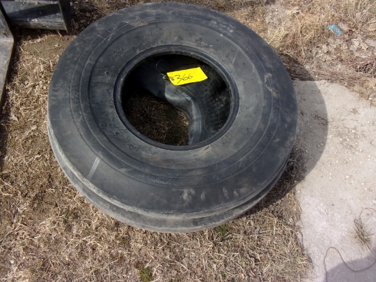 11L X 16" TRI RIB FRT. TIRE