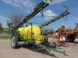 90' 1000 GAL F/S SUSPENDED BOOM SPRAYER, triple nozzles, 3 sec. shutoff, 9.5 x 48