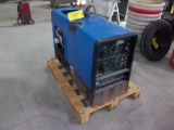 MILLER 225 NT WELDER GENERATOR (welder needs work) new batt., 16 H>P> Onan gas, no cables