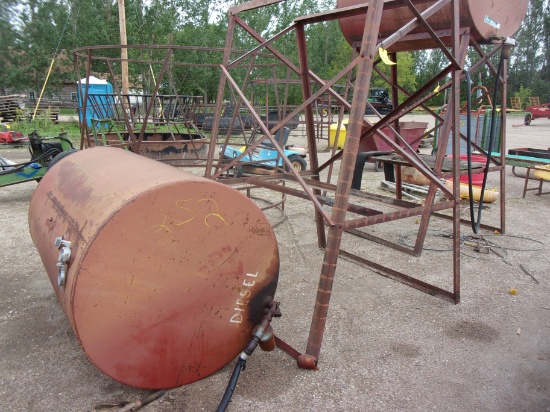 300 GAL FUEL TANK  W/ STAND
