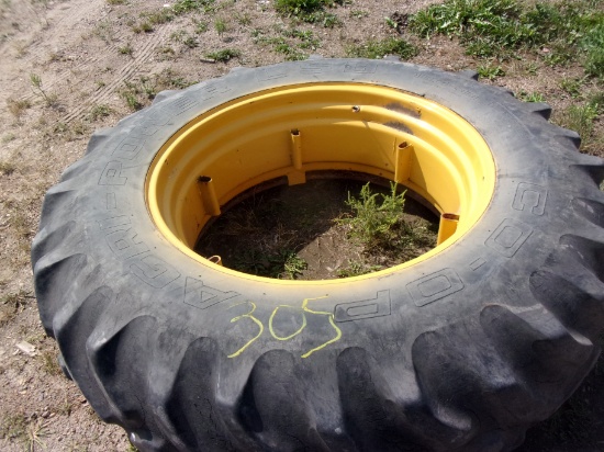 18.4 X 38" ON VERSATILE RIM