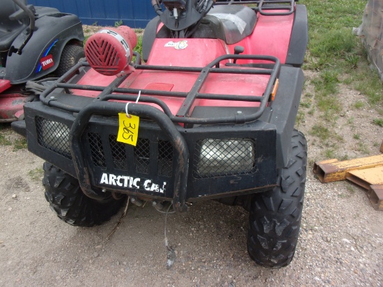 ARCTIC CAT 4 X 4  4 WHEELER, 10,000 miles, runs