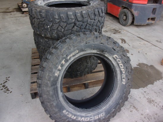 4 - COOPER LT275/70R18