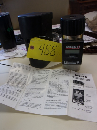 CASE IH AGRATRONIX MT-18 GRAIN MOISTURE TESTER, works