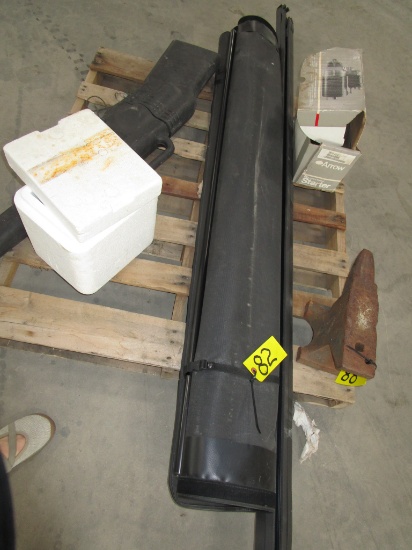 TOUNEAU COVER FROM FULL SIZE DODGE PICKUP
