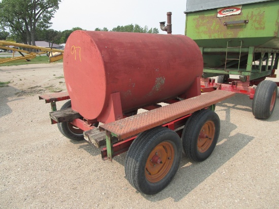 300 GAL. FUEL TANK ON 4 WHEEL TRAILER