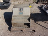 ALUMINUM STEP TOOL BOX