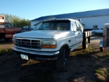 1995 FORD F250, DIESEL,  MANUAL TRANS., lockout hubs 4 x 4 w/ flat bed