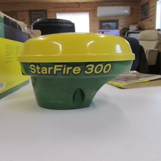 JOHN DEERE STARFIRE 300 GPS receiver