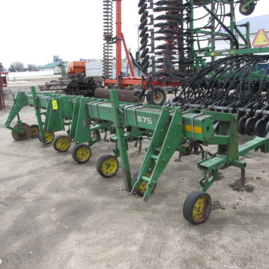 6-30" JOHN DEERE 875 ROW CROP CULTIVATOR