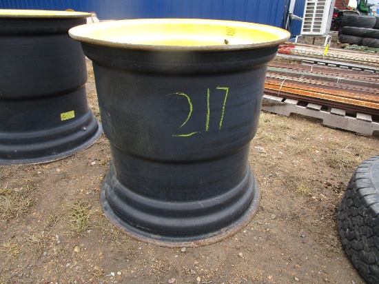 2-28L  X 26" RIMS