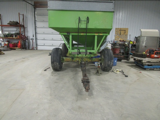 PARKER 4000 2 DOOR  GRAVITY  WAGON, 16.5 X 16.1 tires, 475 + bus.)