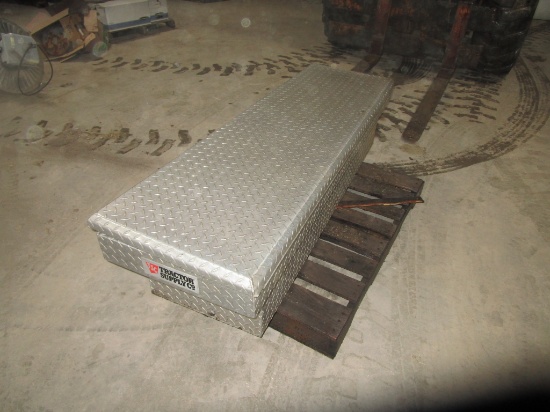 ALUMINUM TOOL BOX