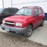 2001 CHEV. TRACKER, 4 cyl., auto 118,000 miles, 289-5215