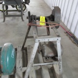 GRINDER/BUFFER ON STAND, OK