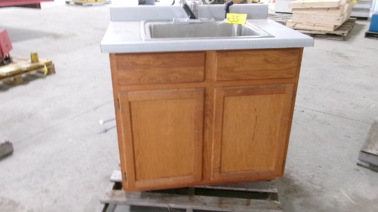 42" KITCHEN CABINET w/ sink