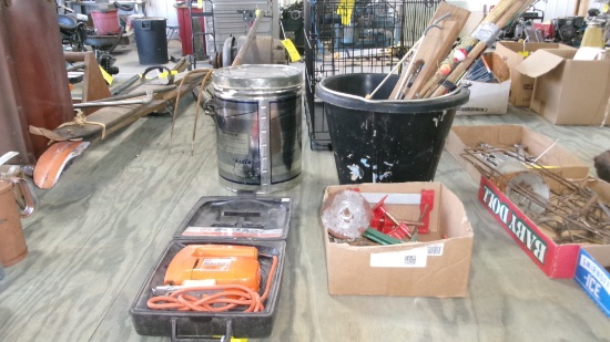 BLACK & DECKER 2 SPD. JIGSAW & 2 SETS OF PIPE CLAMP HARDWARE, ICE FISHING RIGS, & HEATED PAIL
