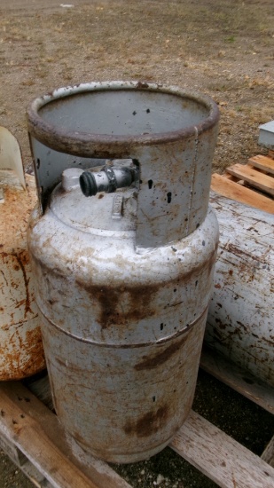 FORKLIFT PROPANE TANK