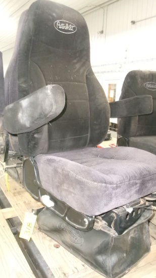 PETERBILT AIR SEAT