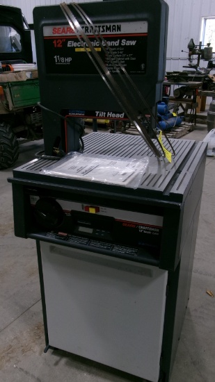 CRAFTSMAN 1 1/8 H.P. 12" ELECTRONIC BAND SAW w / manual