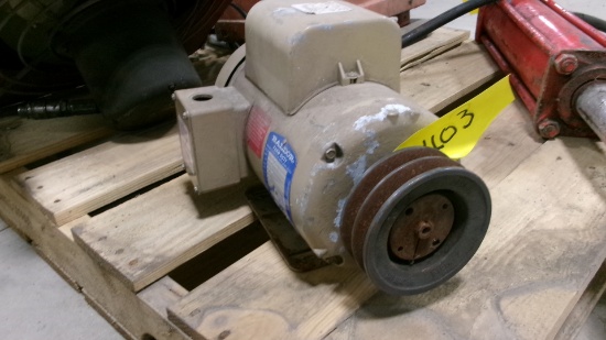 1 1/2 H.P. BALDOR SINGLE PHASE MOTOR