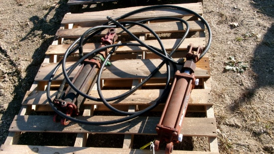 2- 3" x 8" HYDRAULIC CYLINDERS w / hoses