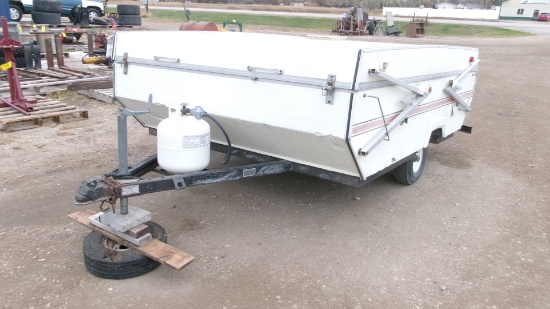 8' PALOMINO POP UP CAMPER, furnace, stove, & spare, no title