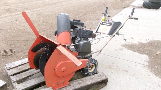 YARDMAN SNOWBLOWER, hasn't run lately