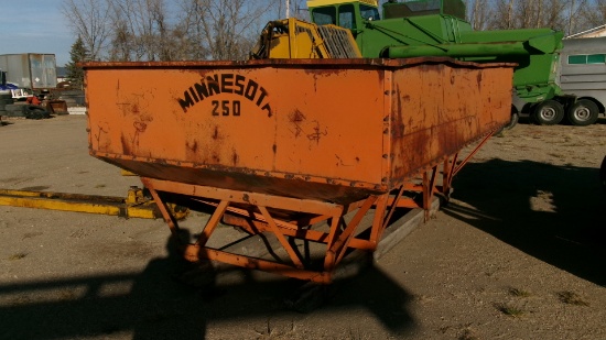 MINNESOTA 250 GRAVITY BOX, rough