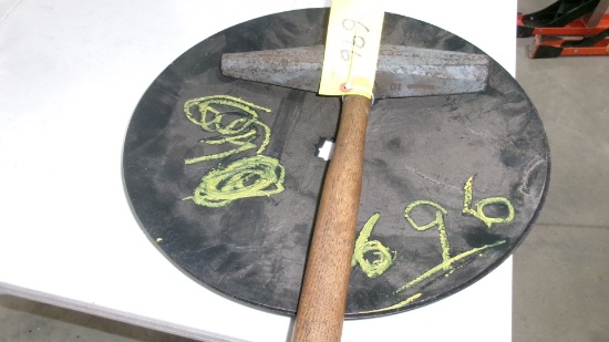 10# SHORT HANDLED SLEDGE & 2-18" NEW DISK BLADES